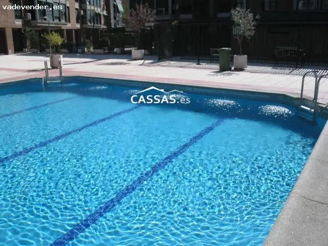 Piso en Jardines de San Isidro 3 habitaciones 2 baños piscina y trastero