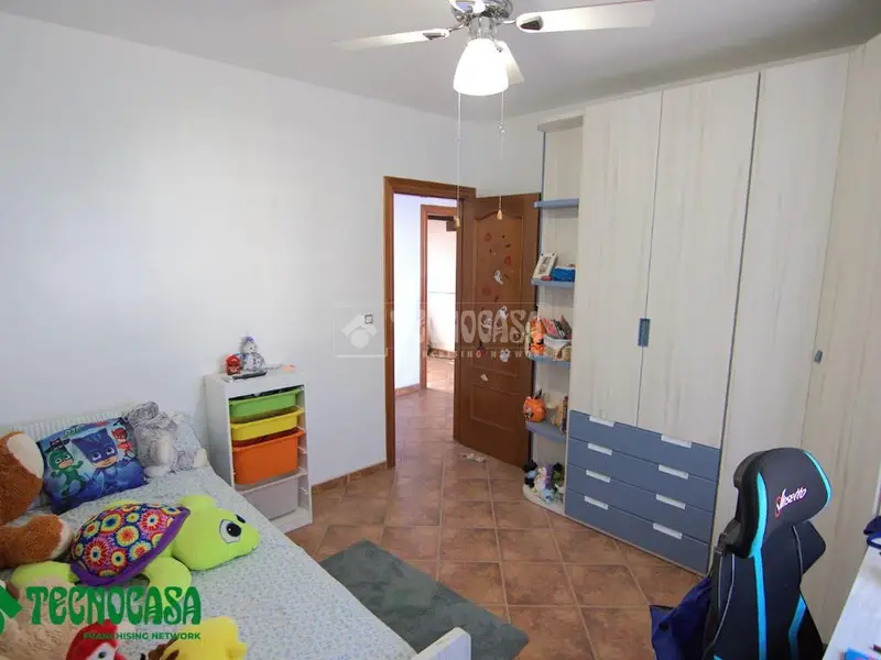 Casa en Venta en Dalías 4 Dormitorios 2 Baños Garaje