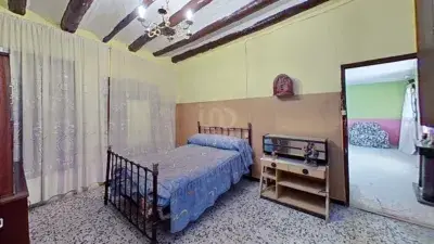 Chalet en venta en Aguaron 9 estancias 4 dormitorios