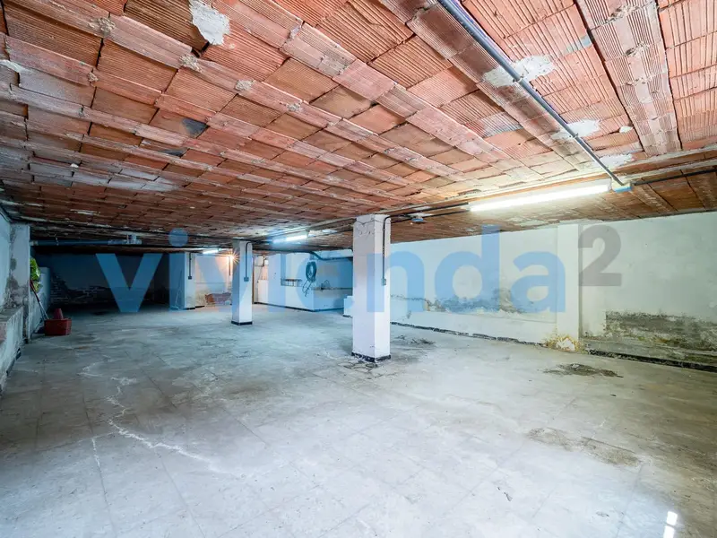 Almacén en Peñagrande Madrid 142m2 Acceso Directo M30