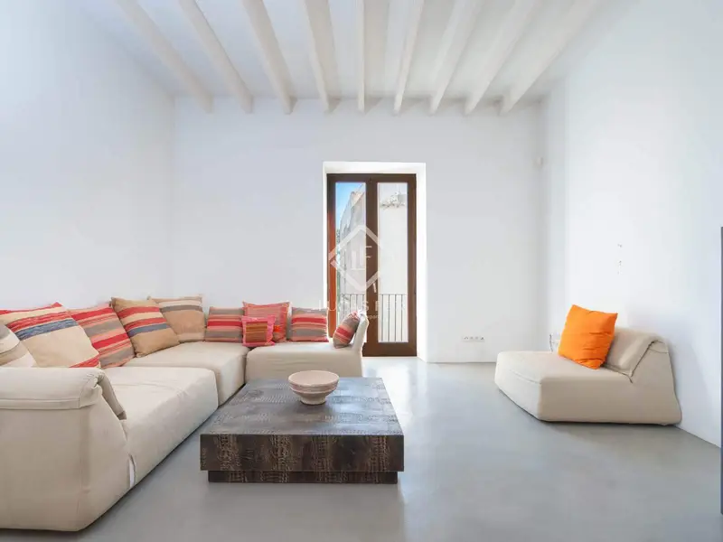 Dúplex con Vistas al Puerto en Ibiza Ciudad