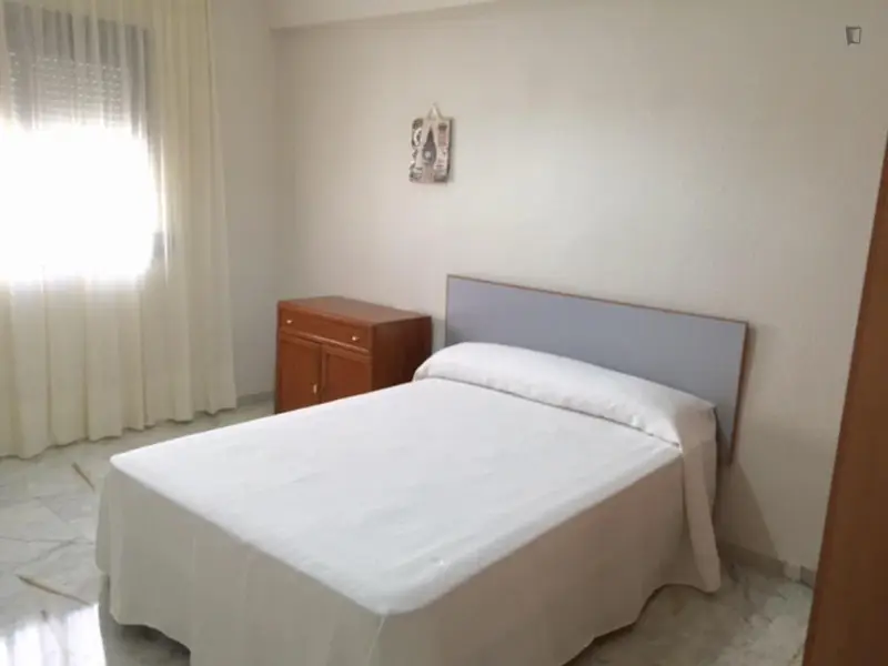 Habitacion Matrimonial con Aire Acondicionado cerca Universidades