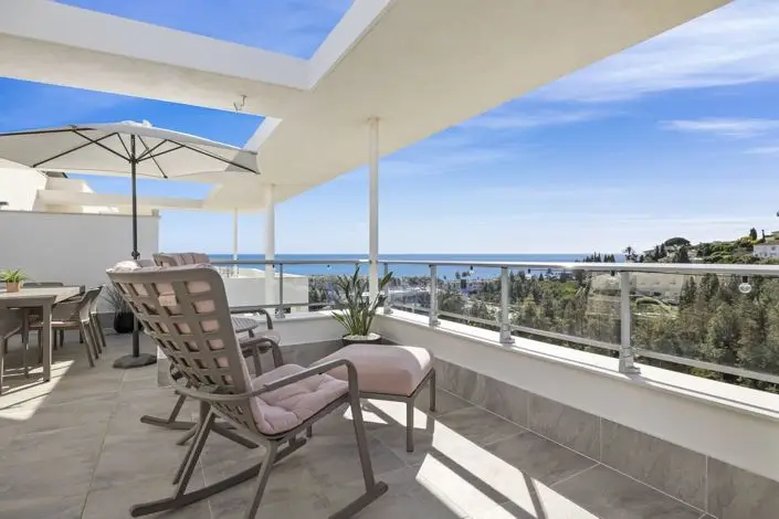 4 Bed Apartment for sale