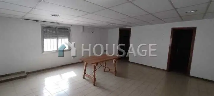 Casa adosada 444m2 5 dormitorios 2 baños Terrassa