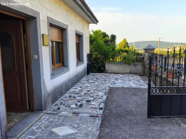 Casa con Terreno en Cabana de Bergantiños