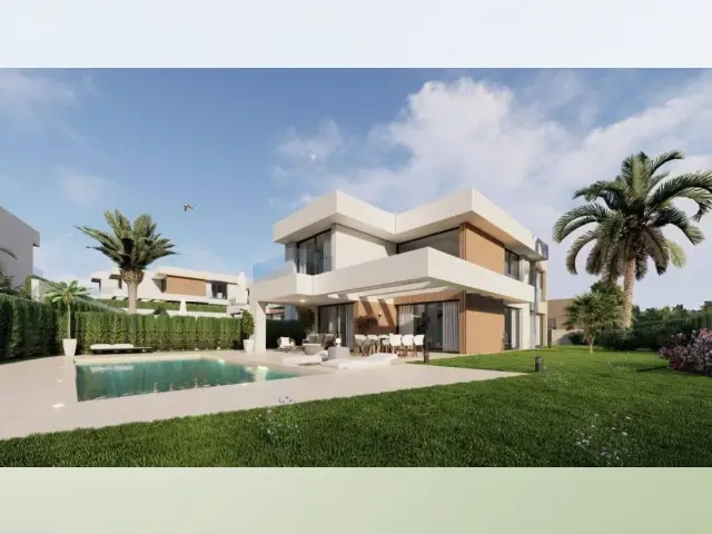 Villa de Lujo 4 Dormitorios La Duquesa Costa del Sol