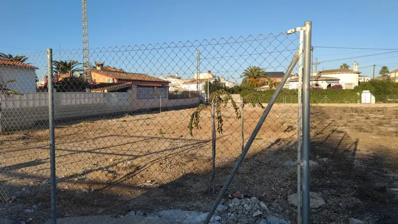 Terreno en venta Los Poblets, España