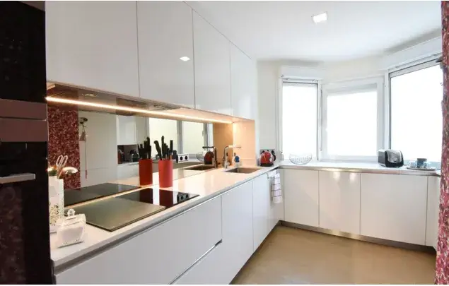 Marbella Apartamento 3 Dormitorios 185m2 Amueblado