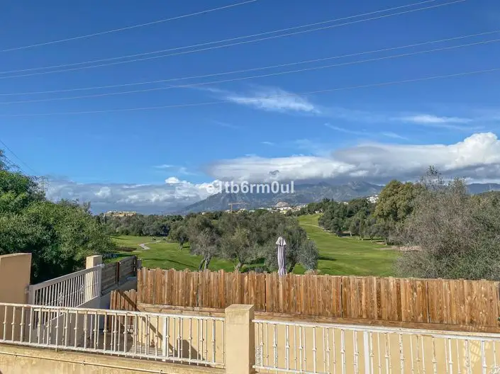 Adosado 4 Dormitorios Primera Linea Golf Marbella Este