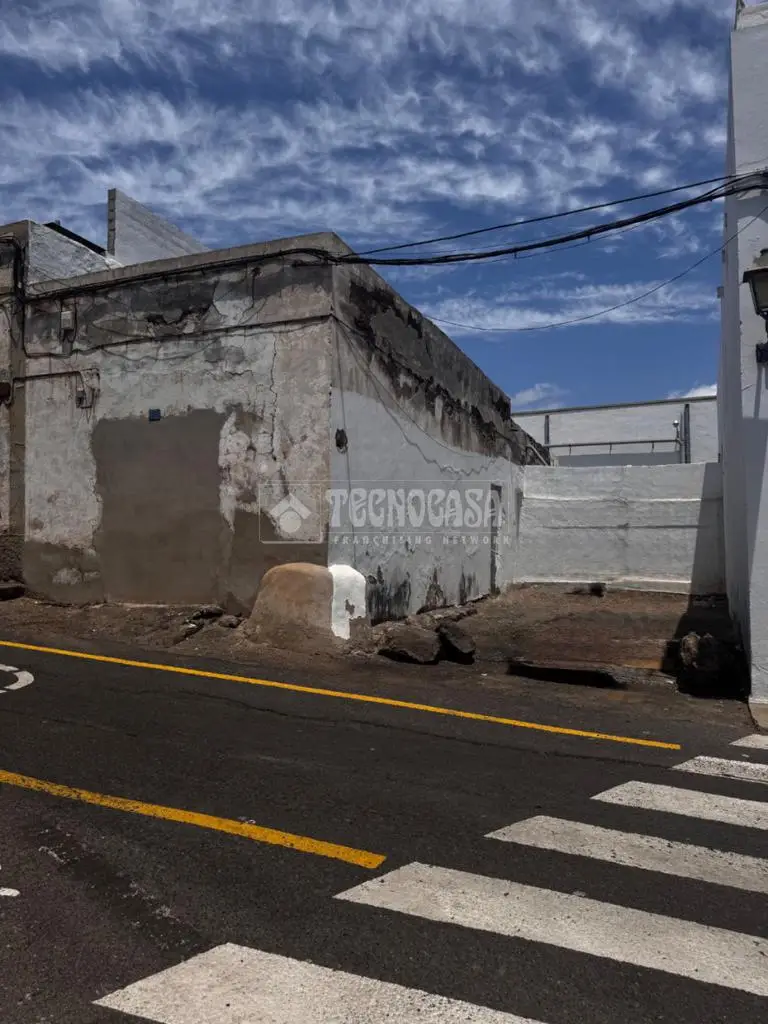 Solares en Venta en Zona Industrial de Arrecife