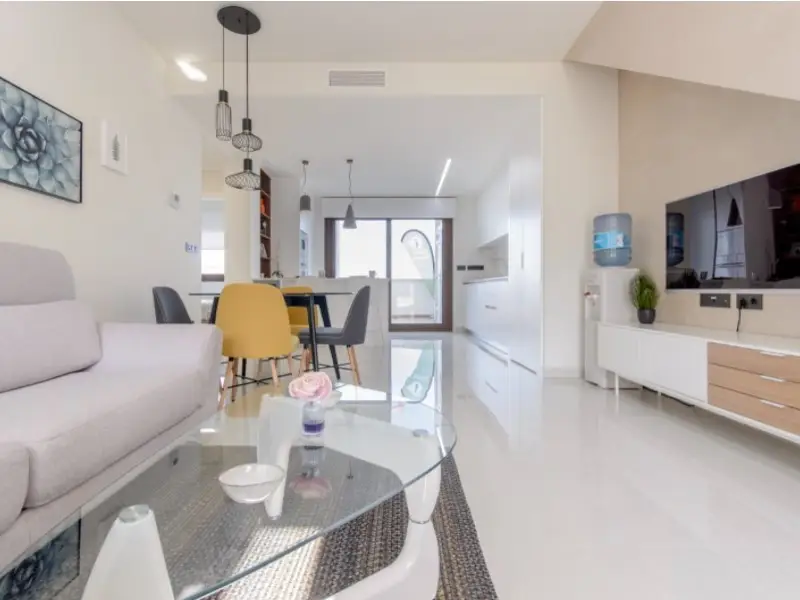 Bungalow con Piscina en El Altet Residencial de Lujo
