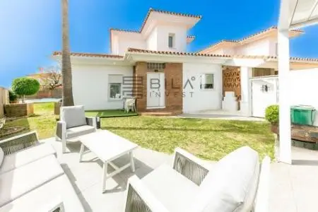 Villa de Lujo en Higuerón Fuengirola 209m² 3 Habitaciones Piscina Jardín