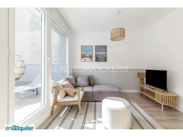 Alquiler Estudio Amueblado Piscina Tetuán Madrid Cerca Azca