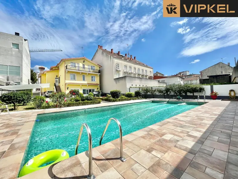 Venta de casa en Perillo (Oleiros)