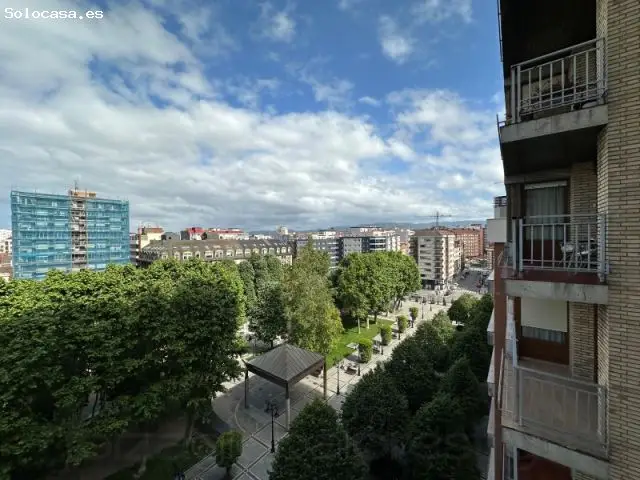 Piso en Gijon Centro con Vistas al Puerto 5 Dormitorios 3 Baños