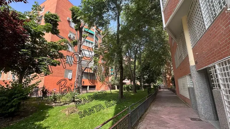 Piso en venta financiado al 100% 3 dormitorios cerca del metro