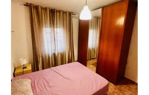 Rent a room of 70 m² in Madrid