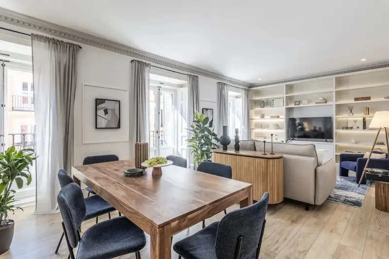 Apartamento en Alquiler Madrid 2 dormitorios 1 ba
jo
