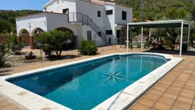 Chalet en venta en Camino de La Sierra, Número 0