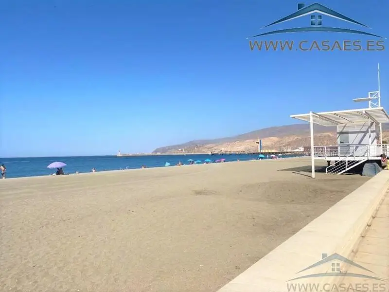 Apartamento Amueblado en Zapillo Almeria Capital