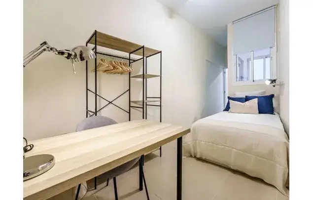 Estudio en Coliving en Málaga con Terraza y Coworking