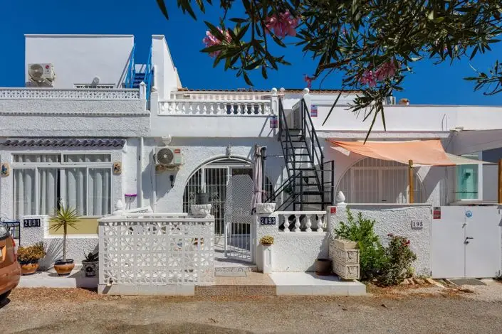 Bungalow 2 Dormitorios en San Luis Torrevieja