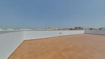 Atico Centro Ciudad 2 Dormitorios 2 Baños Terraza 80m2