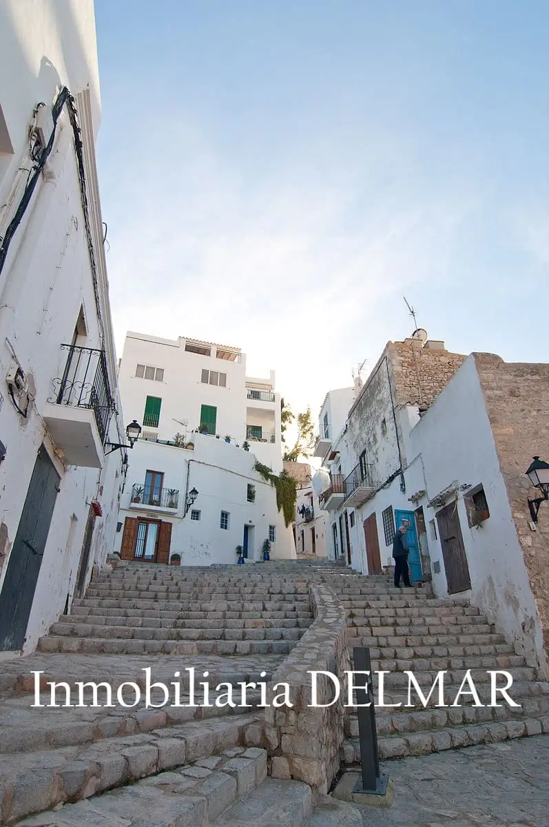 Apartamento en venta Dalt Vila Ibiza ciudad 38m2 reforma