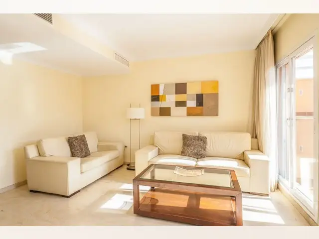 Atico 2 Dormitorios Elviria España Venta