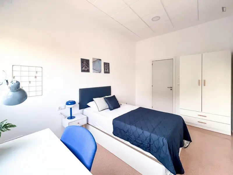 Habitacion Doble para Estudiantes - Villa con Piscina