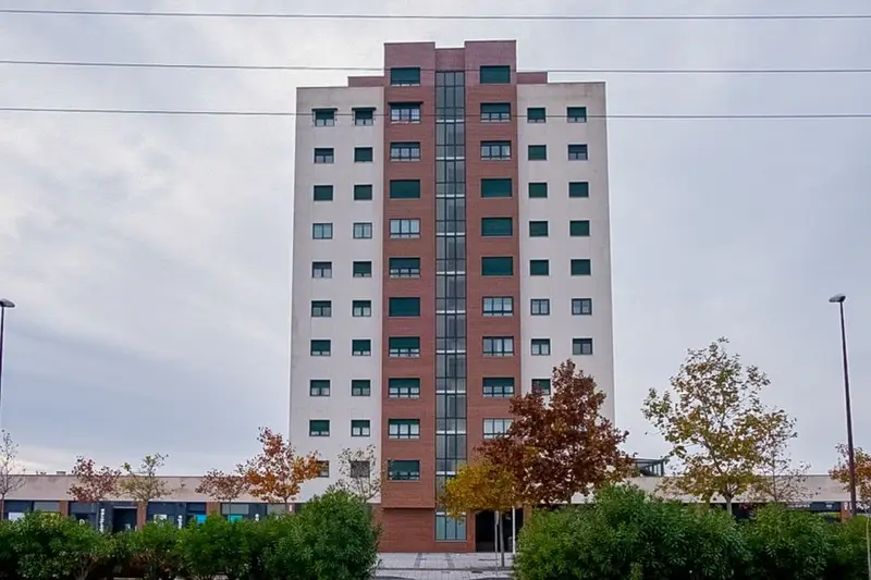 Local 161 m2 Valladolid Paseo Arco Ladrillo 3 Banos Ascensor