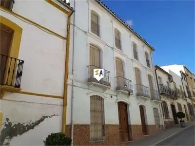 Casa Adosada 543m2 Monturque: B&B o Residencia Familiar