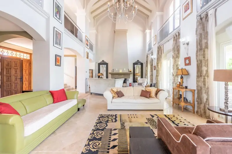 Chalet en Venta Marbella Vistas Panoramicas Piscina y Apartamento