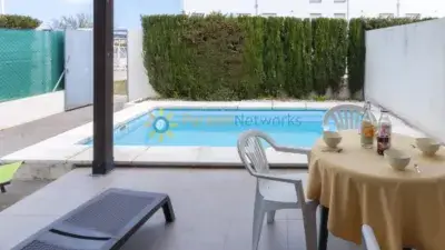 Chalet adosado en alquiler en Platja D'Oliva