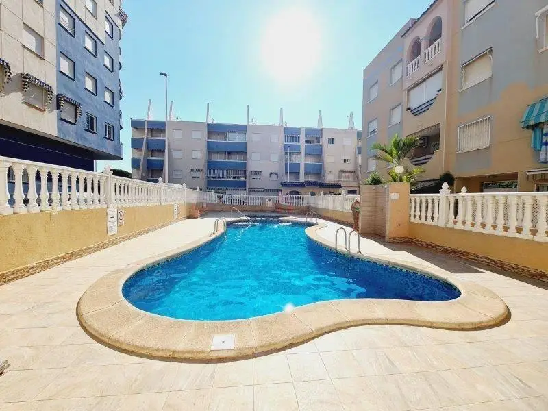 2 Dormitorios Villa en Torrevieja cerca de la Playa