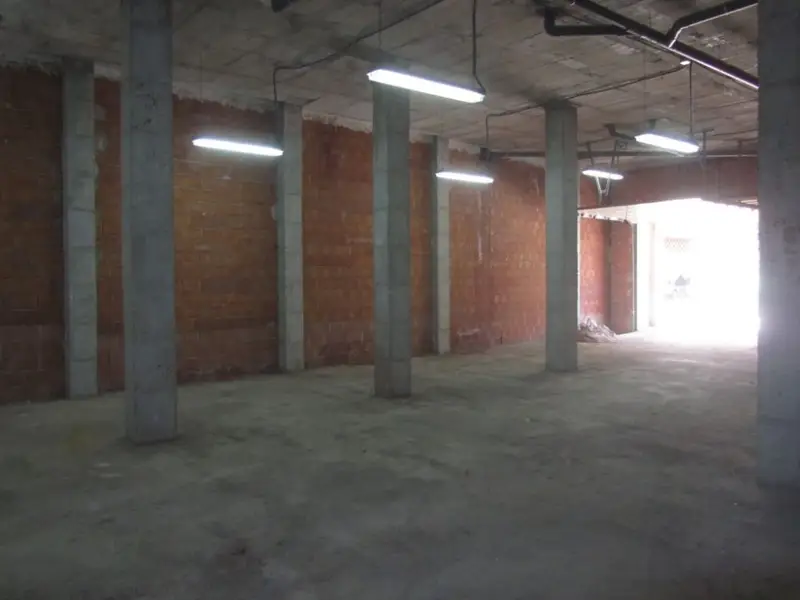 Local en Venta en Beniajan 177 m2