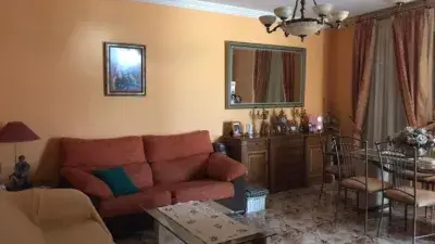 Chalet en Venta 4 Dormitorios 3 Baños 280m2 Calle del Pañero