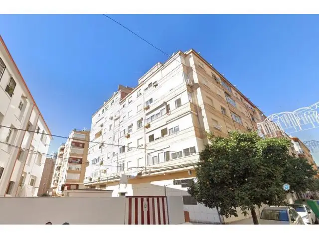 Vivienda en Venta en Calle Calpe Huelva Capital