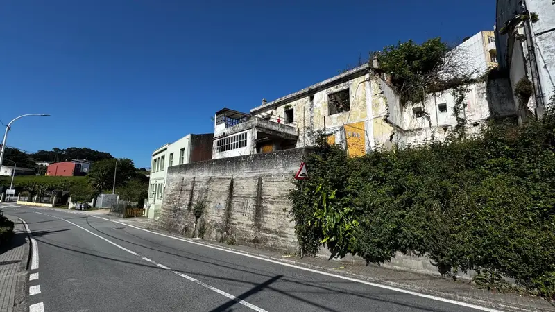 Venta de dos casas para reforma integral en A Coruña