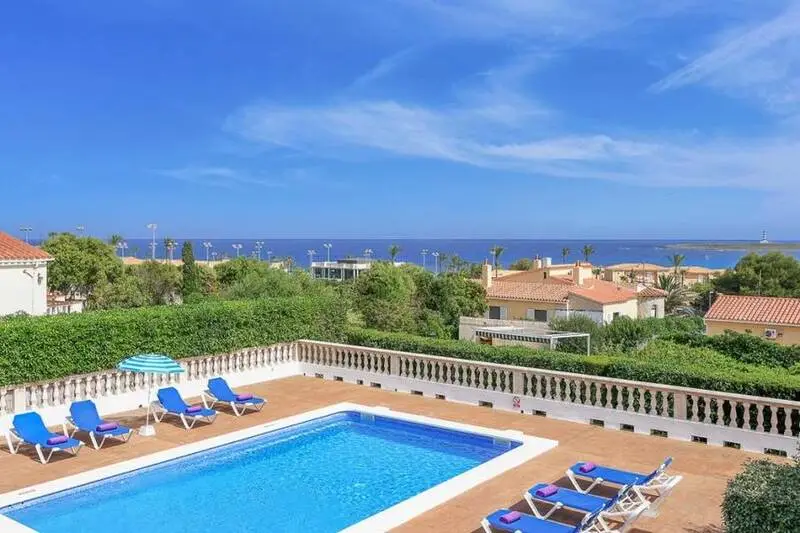 Villa 4 Dormitorios Punta Prima Menorca Cerca Playa Piscina Privada