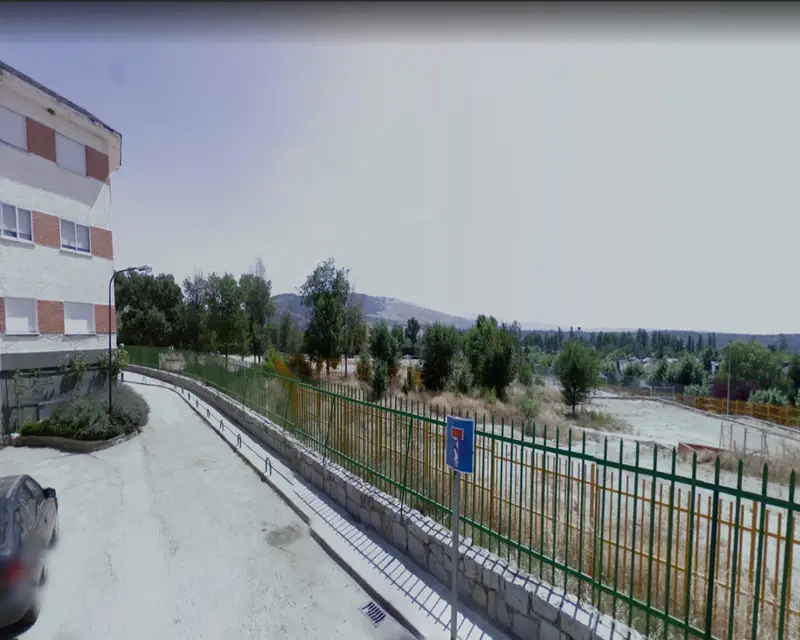 Garaje en venta en Collado Mediano
