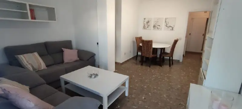 Alquiler Piso de 2 habitaciones en Centro, Huelva - Ref: 156