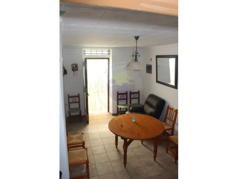 Venta Casa Rural con Vistas en Nechite