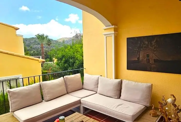 Villa 3 Dormitorios Pedreguer