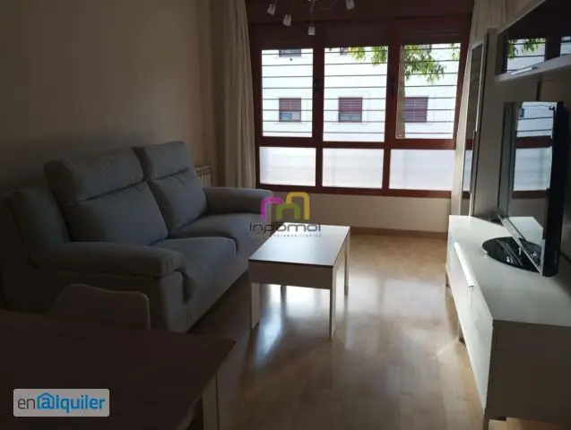 Alquiler Apartamento Amueblado Badajoz Con Garaje Y Ascensor