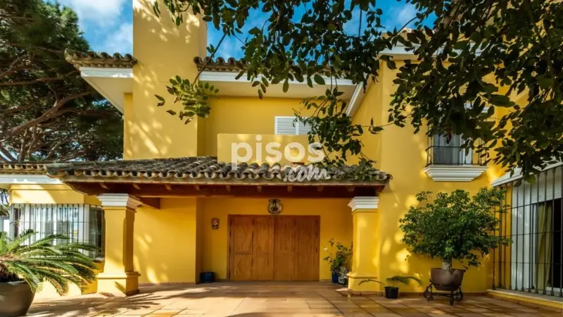 Chalet en La Barrosa Chiclana cerca de la playa