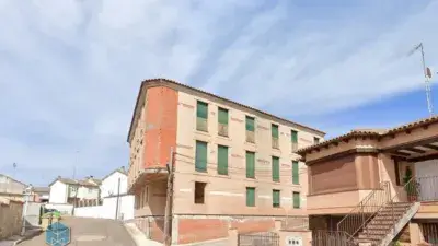 7 Apartamentos en Obra Parada con Ascensor y Garaje en Calera y Chozas