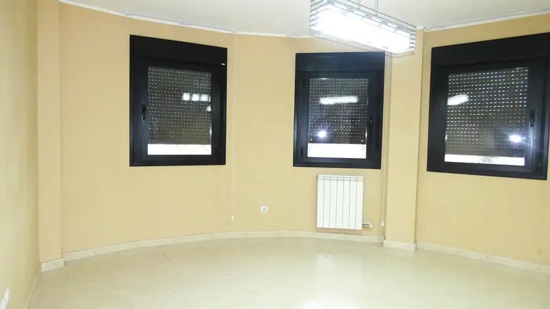 Alquiler Piso Utebo 84m2 3 Dormitorios 2 Baños Garaje