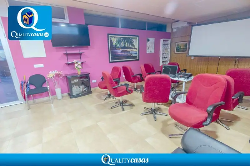 Venta Clínica Médica Benidorm 330m2 Terraza Equipada