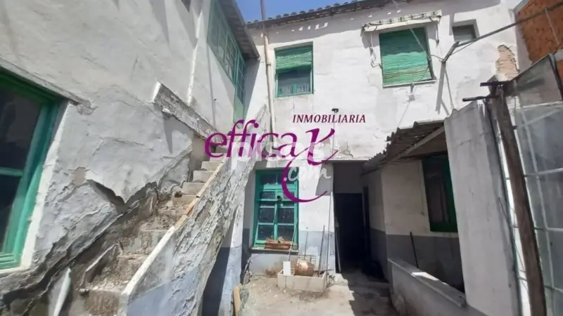 Casa en venta en Torrijos: Reforma integral